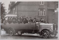 Arthur Blackman Firm's Annual Outing 1920s